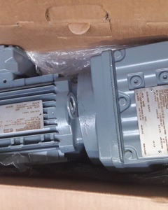 Gearmotor 0,75kW 3Ph 220/380V 60Hz IP55 FS1,35 335N.m 21rpm